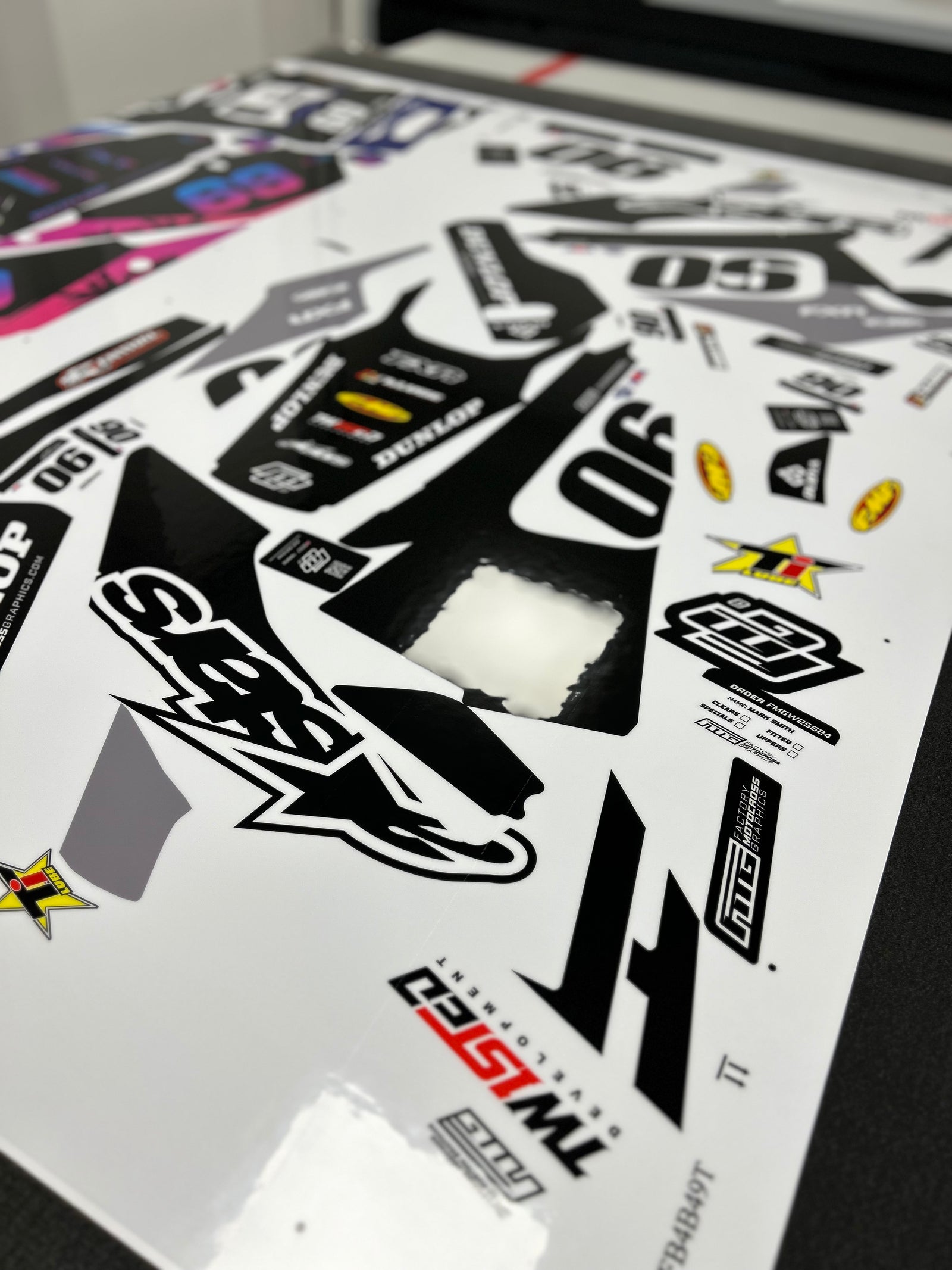 Husqvarna Alpine Graphics Kit