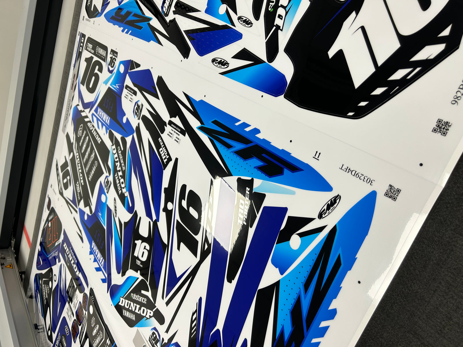 Yamaha Trend Graphics Kit